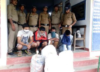 चम्पावत: दारू नही पीने दी तो कर ली पड़ोस के दुकान में चोरी ।