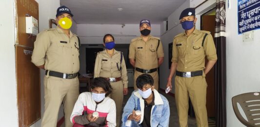 स्मैक के साथ चम्पावत और लोहाघाट के युवक गिरफ्तार