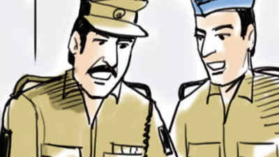 चम्पावत के कई पुलिस अधिकारी इधर से उधर